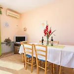 By The Sea Pisak, Omis - 18141 Apartment