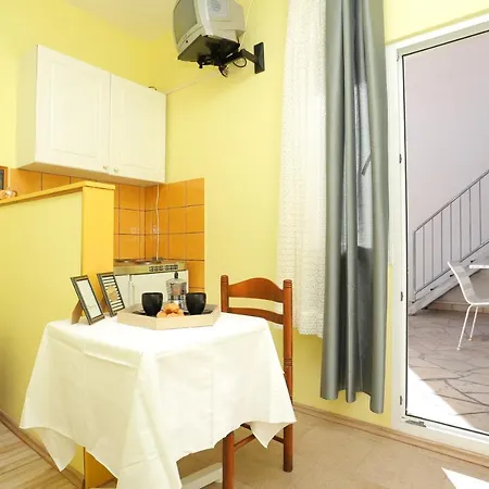 Daire By The Sea Pisak, Omis - 18141 Mimice